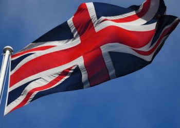 Великобритания — усиление борьбы с участием детей в азартных играх