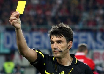 Роль судьи в футболе